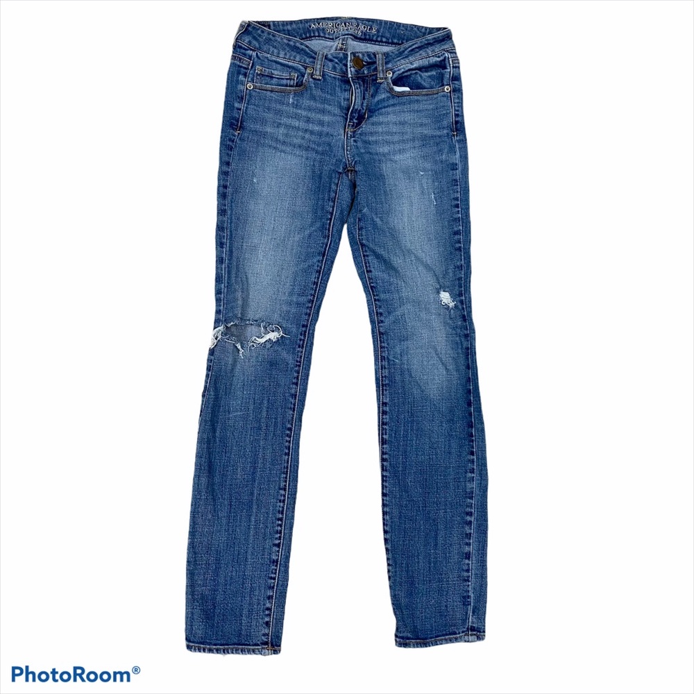American Eagle Light wash Jeans Sz 2